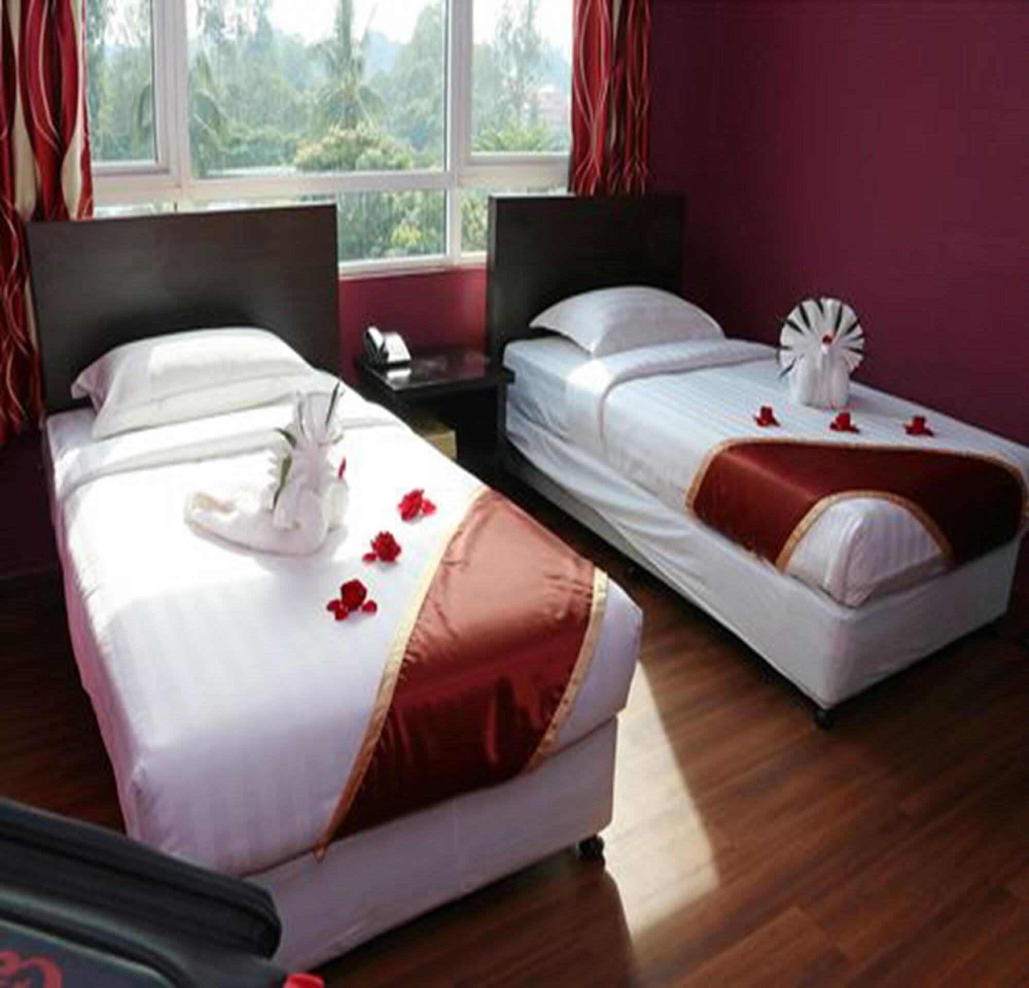 Beauty Land Hotel Янгон Экстерьер фото