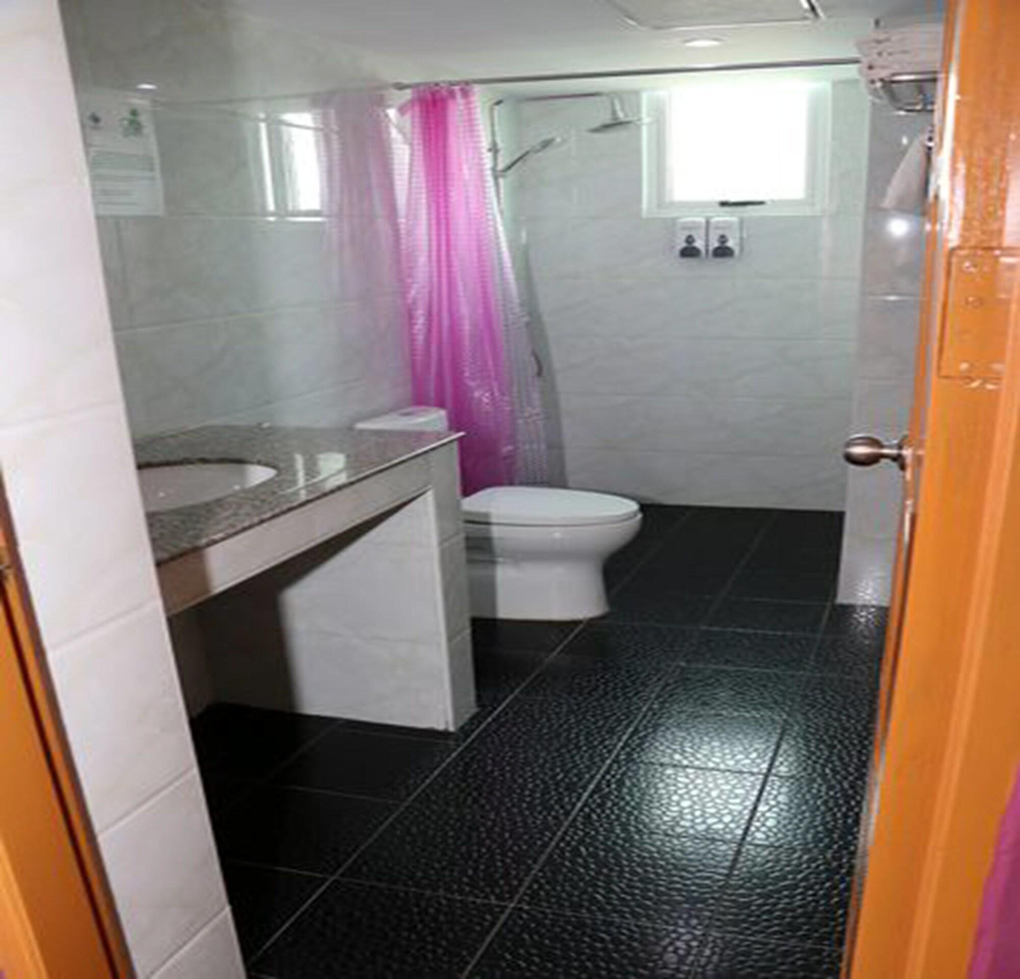 Beauty Land Hotel Янгон Экстерьер фото