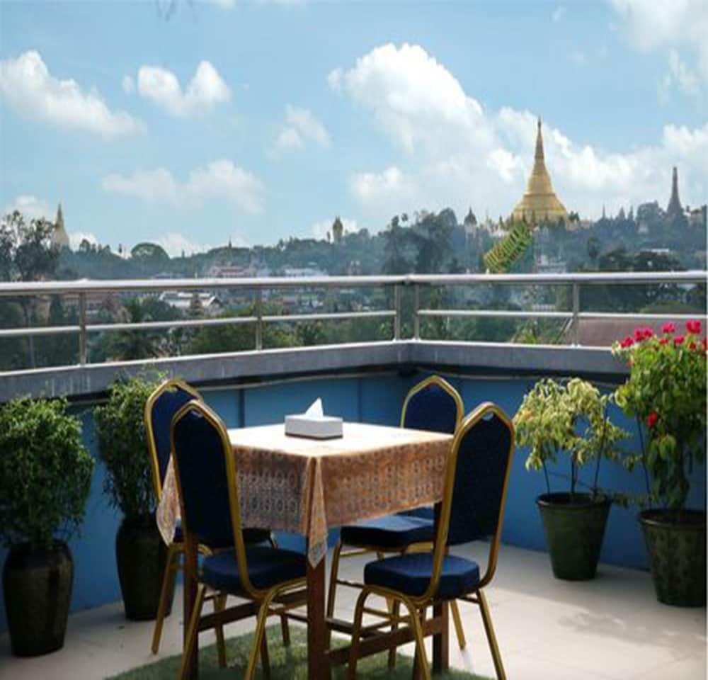 Beauty Land Hotel Янгон Экстерьер фото