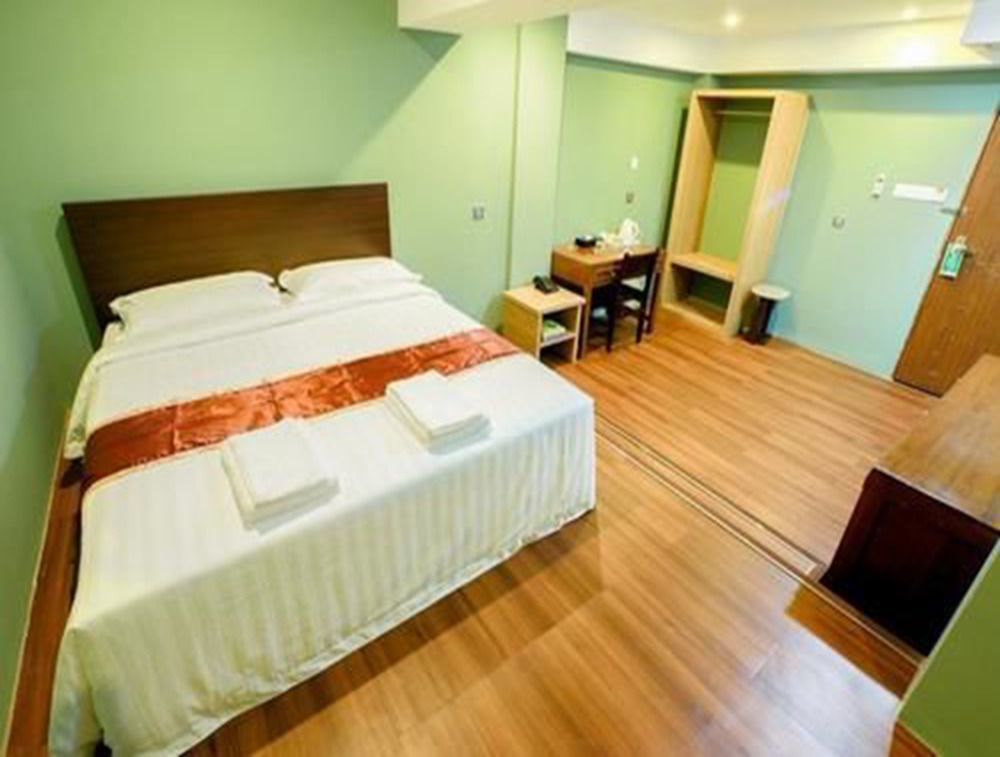 Beauty Land Hotel Янгон Экстерьер фото