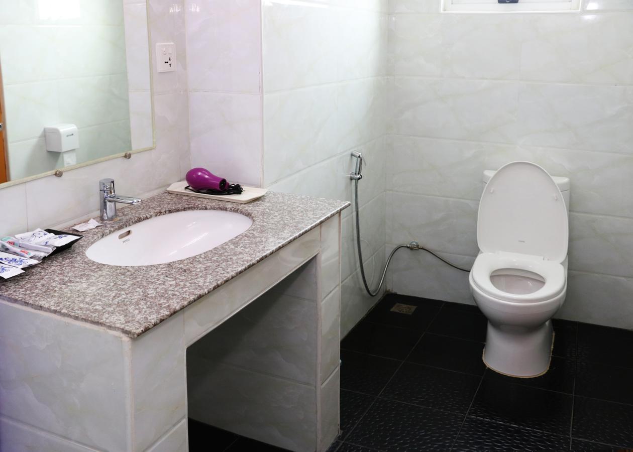 Beauty Land Hotel Янгон Экстерьер фото