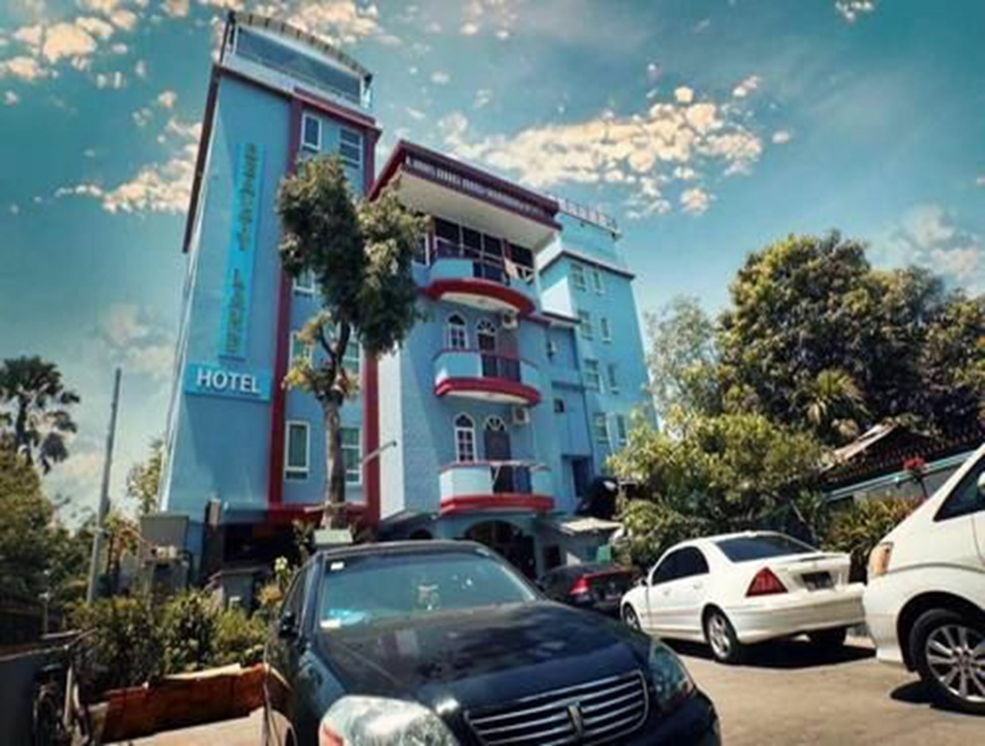 Beauty Land Hotel Янгон Экстерьер фото